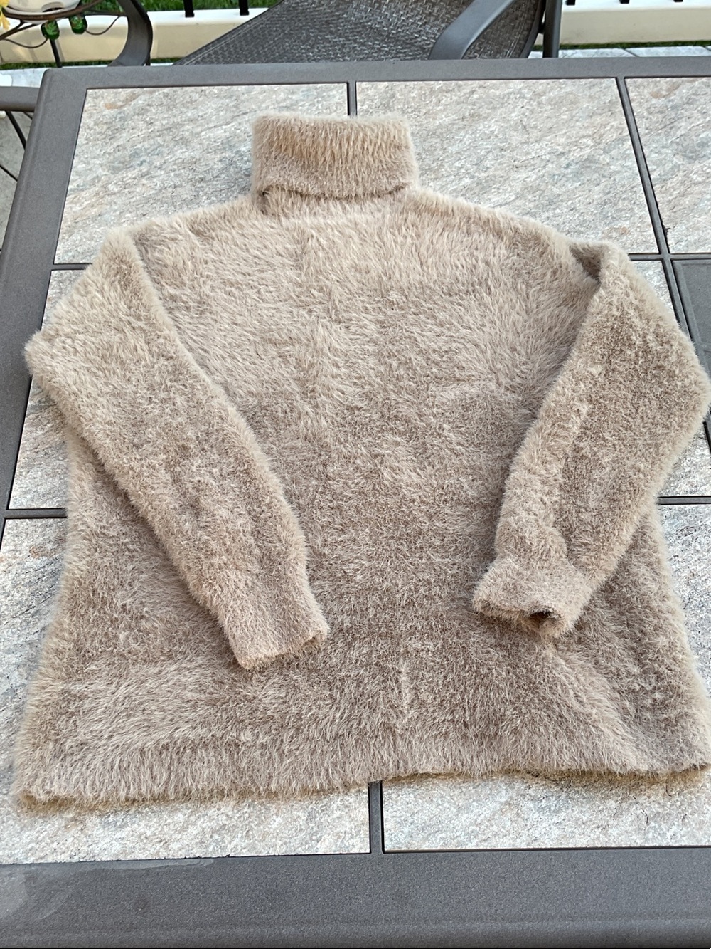 Zara knit brown fuzzy sweater